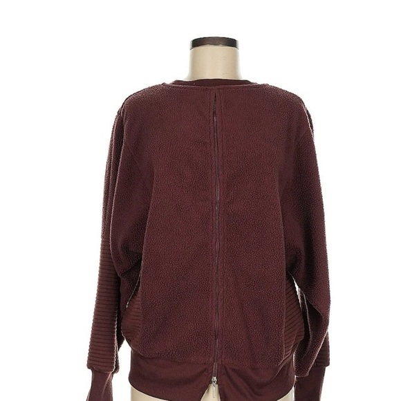 Tahari Sport Women's Sweater size 1x - Picture 2 of 8